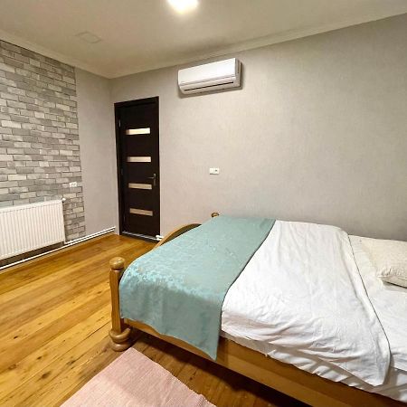 La Casa De Tbilisi Apartamento Exterior foto